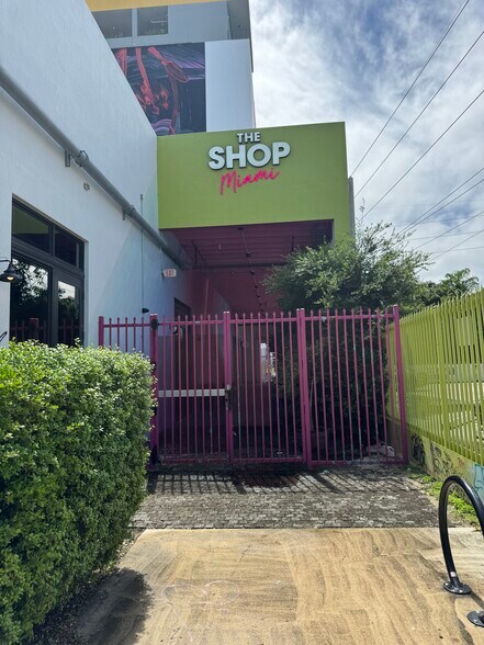 More Photos Of 100 NW 25th St, Miami Storefront For Sale