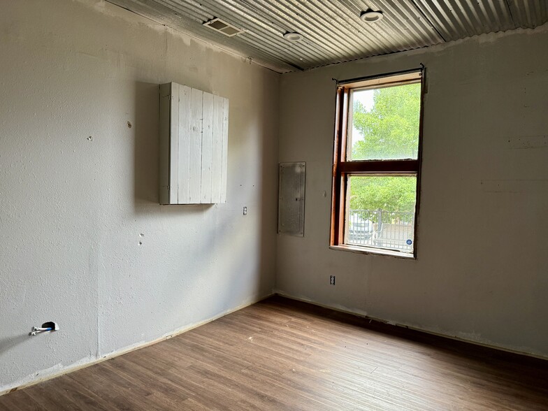 More Photos Of 117 Saint Joseph Ave, Brewton Restaurant For Sale