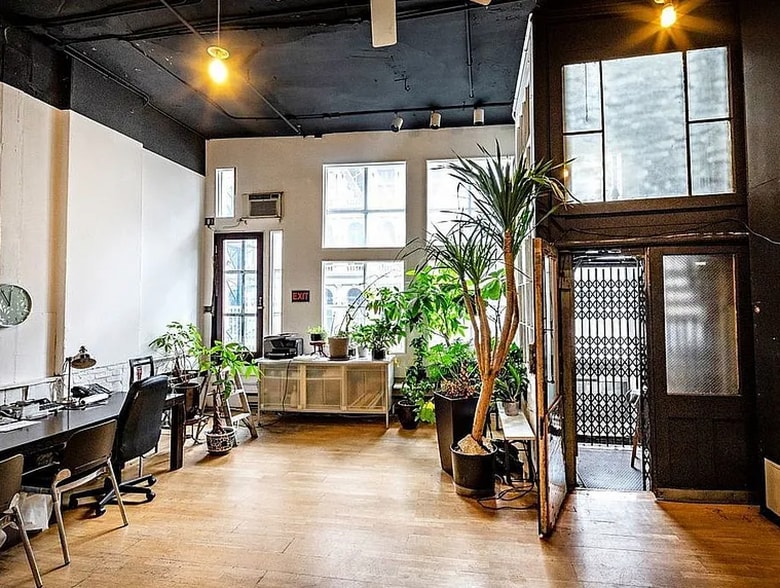 More Photos Of 435 Broome St, New York Loft Creative Space For Sale