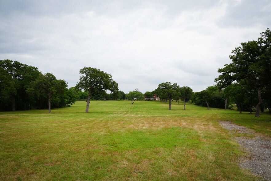 More Photos Of 1555 S Burleson Blvd, Burleson Land For Sale