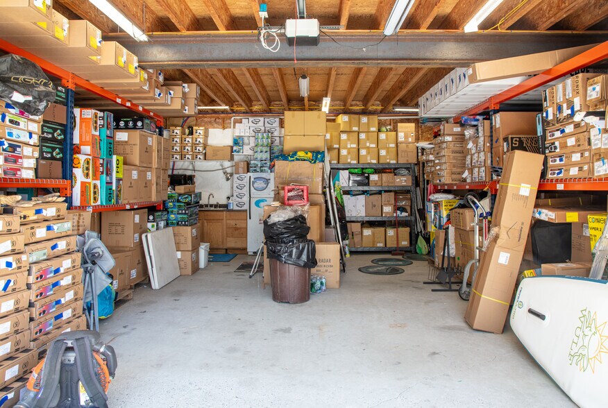 More Photos Of 894 Roosevelt Trail, Naples General Retail For Sale