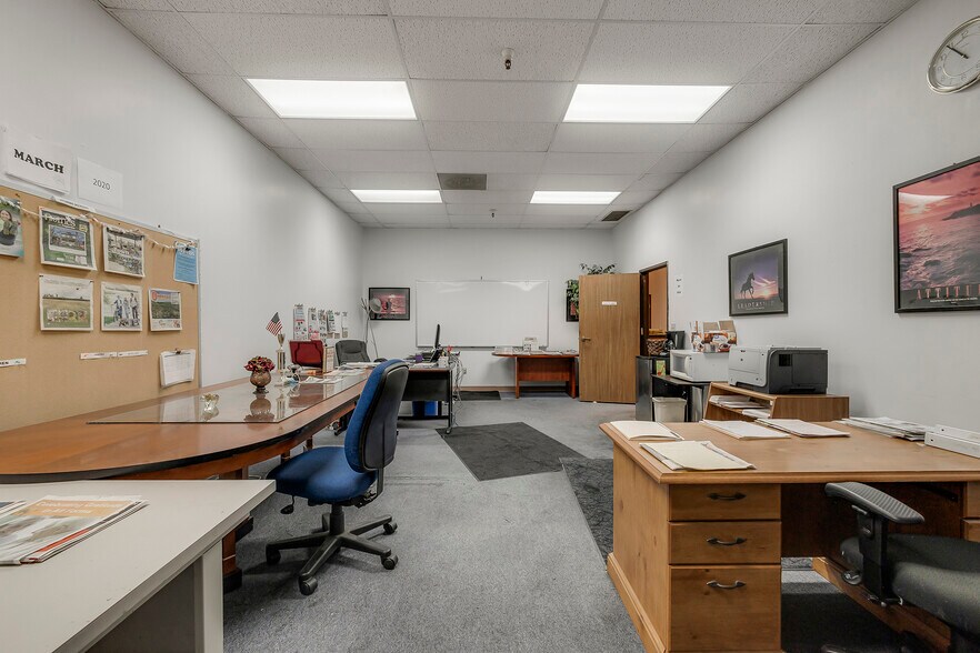 More Photos Of 400 E Park Ave, Chico Office For Sale