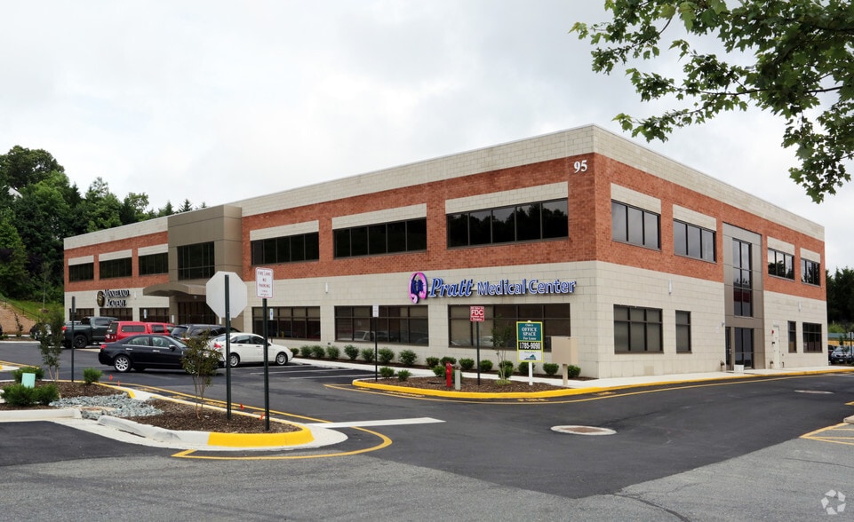 More Photos Of 95 Dunn Dr, Stafford Medical For Lease
