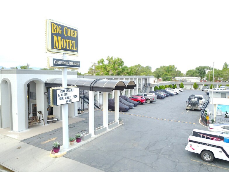 More Photos Of 434 W Front St, Battle Mountain Hotel For Sale