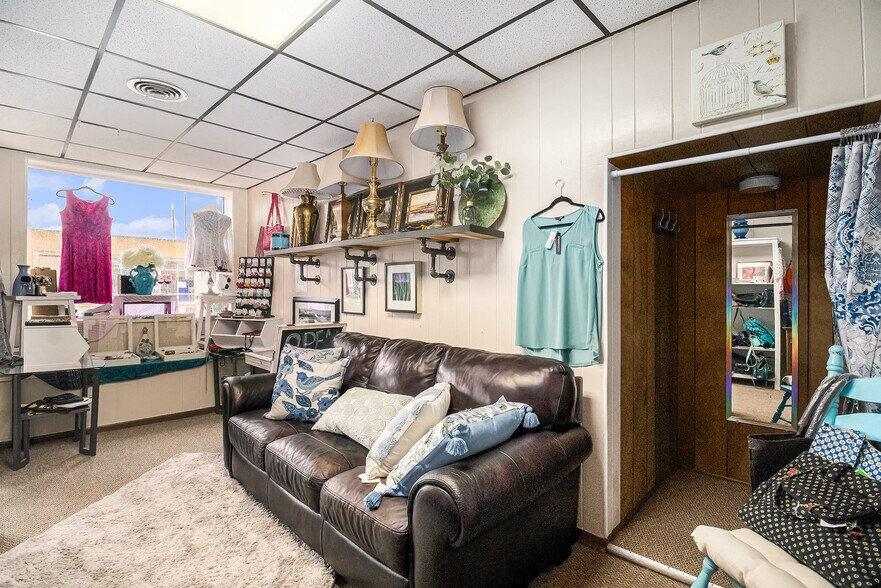 More Photos Of 107 E Main St, Deshler Storefront Retail Residential For Sale