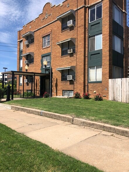 More Photos Of , Topeka Multifamily For Sale