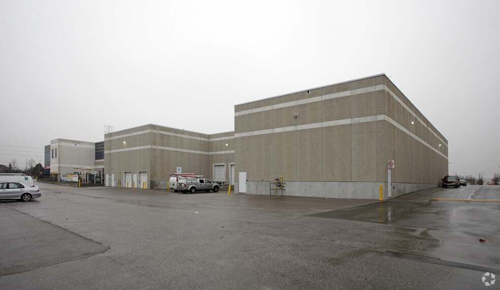 More Photos Of 8551 Weston Rd, Vaughan Light Manufacturing For Lease