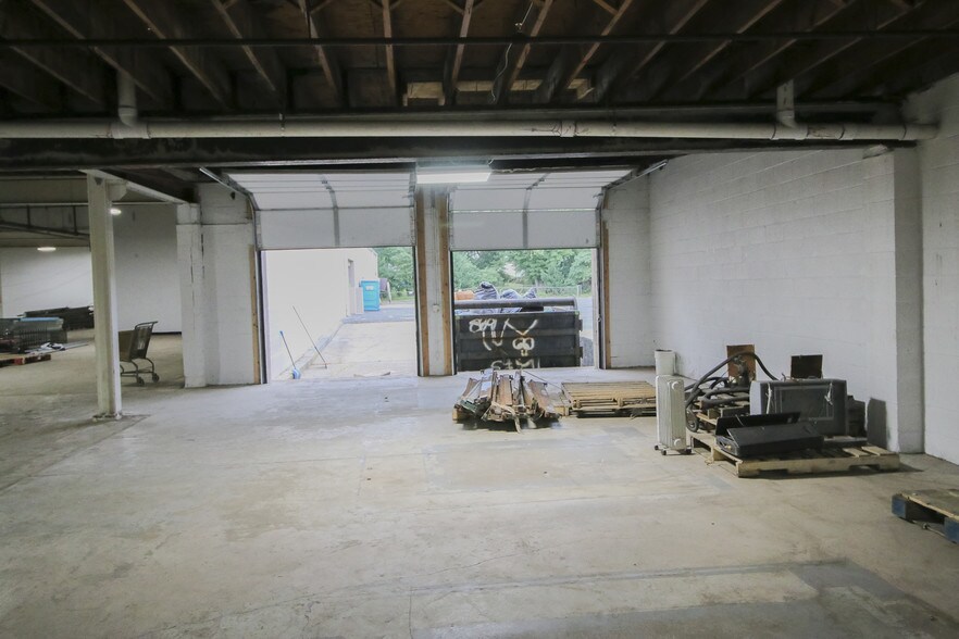 More Photos Of 1206 Route 130 N, Burlington Light Distribution For Lease