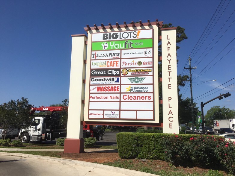 More Photos Of 3111 Mahan Dr, Tallahassee Unknown For Lease