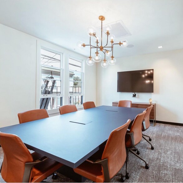 More Photos Of 2181 Greenwich St, San Francisco Office For Sale