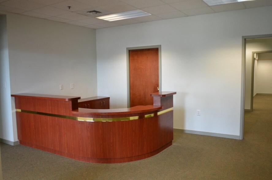 More Photos Of 415-417 Wolfe St, Fredericksburg Medical For Lease