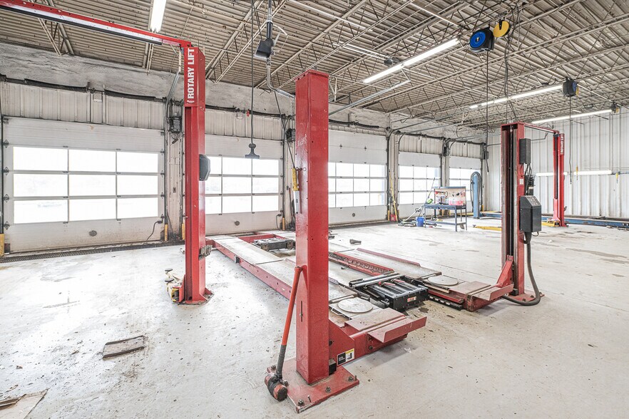 More Photos Of 1111 Patterson St, Ogdensburg Auto Dealership For Sale