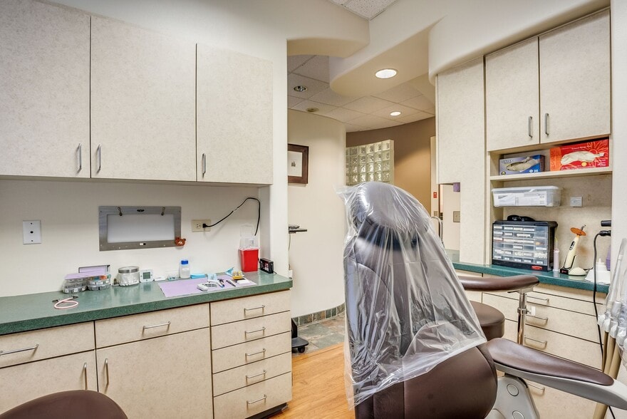 More Photos Of 5873 Mission St, San Francisco Office Residential For Sale