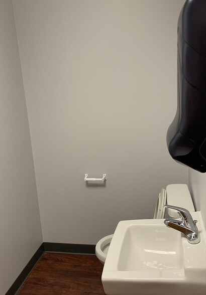 More Photos Of 11301 N US Hwy 301, Thonotosassa Medical For Lease