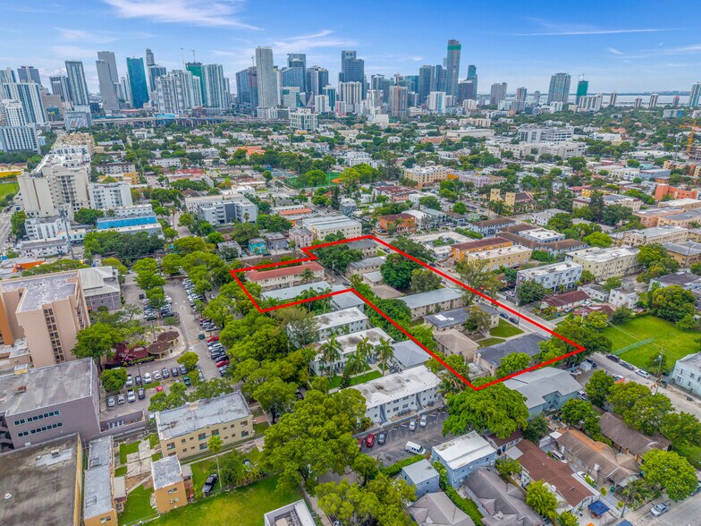 More Photos Of 931 SW 3rd St, Miami Apartments For Sale