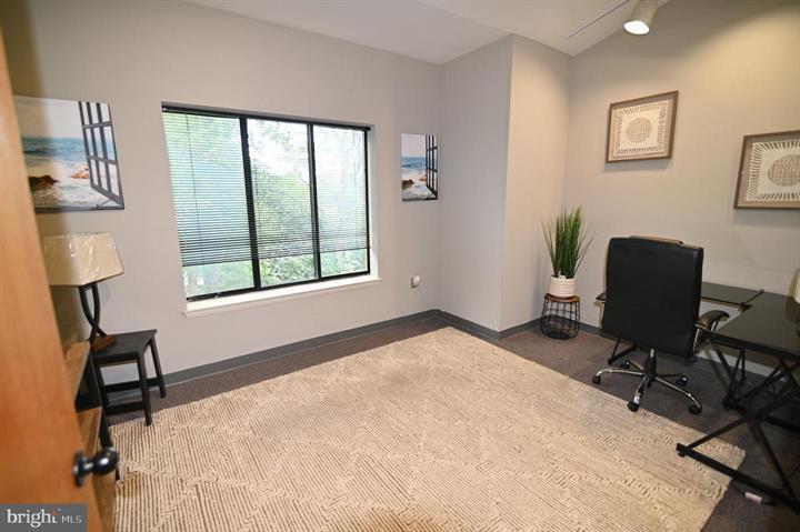 More Photos Of 605 Post Office Rd, Waldorf Medical For Sale