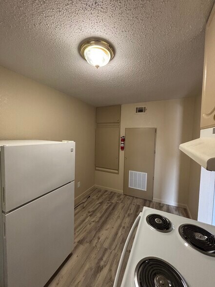 More Photos Of 4179 Millbranch Rd, Memphis Apartments For Sale