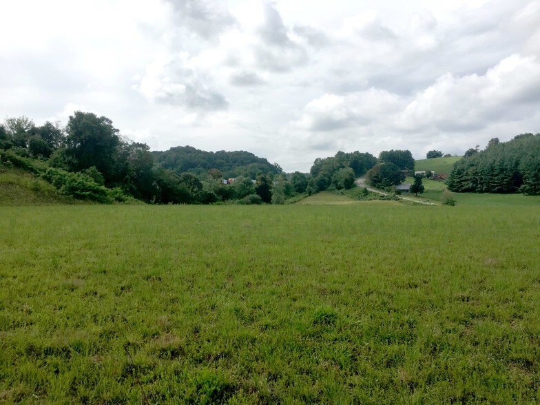 More Photos Of 0 Old Galax Pike, Hillsville Land For Sale