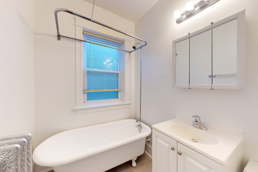 More Photos Of 4859 S Champlain Ave, Chicago Apartments For Sale