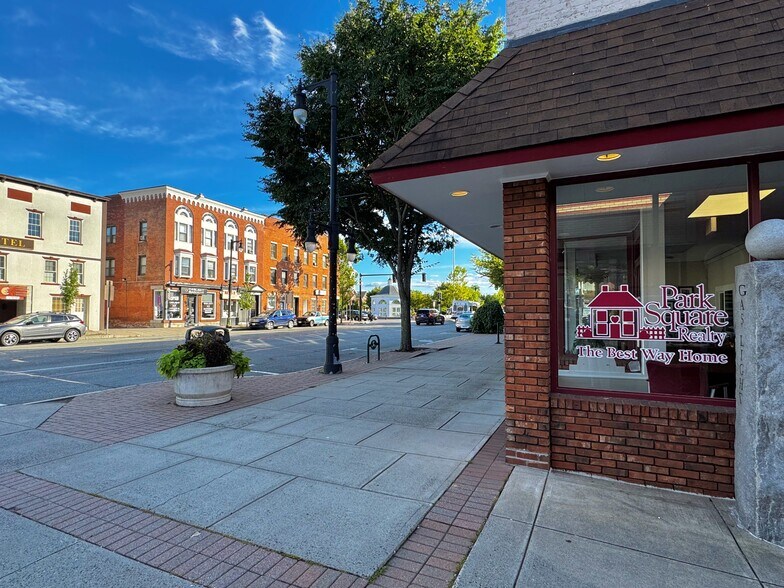 More Photos Of 38 Elm St, Westfield Storefront Retail Office For Lease