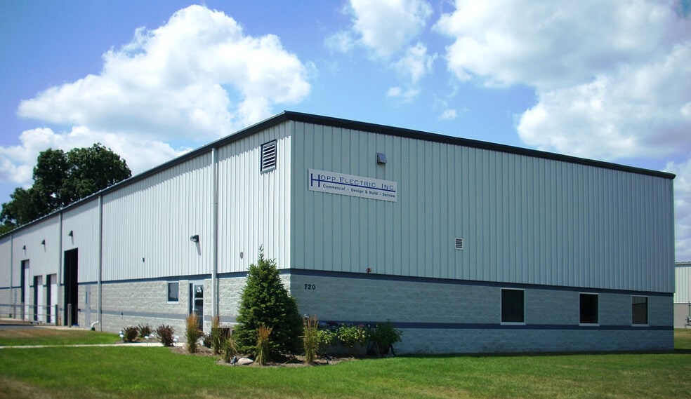 Primary Photo Of 720 W Industrial Dr, Chelsea Warehouse For Lease