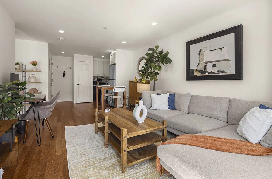 More Photos Of 15 St. Marks Pl, New York Apartments For Sale
