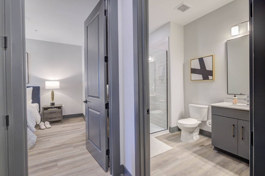More Photos Of 352 S Walker St, Cary Apartments For Lease