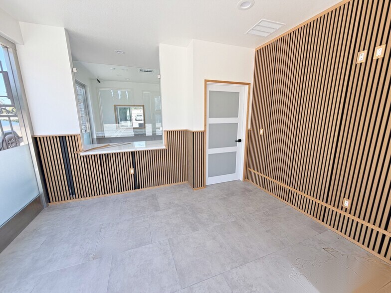 More Photos Of 13345 Euclid St, Garden Grove Restaurant For Sale