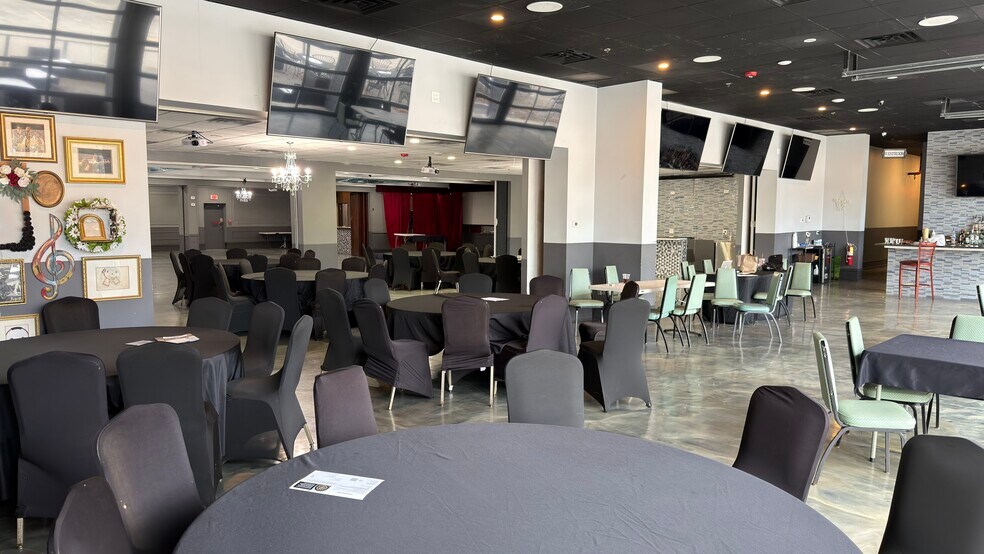 More Photos Of 106 N Main St, Glenwood Restaurant For Sale