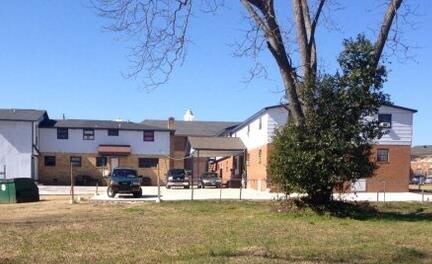Primary Photo Of 212 Rayfield Wright St, Fort Valley Apartments For Sale