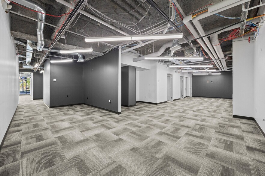 More Photos Of 88-94 Elm St, Rochester Office Residential For Lease