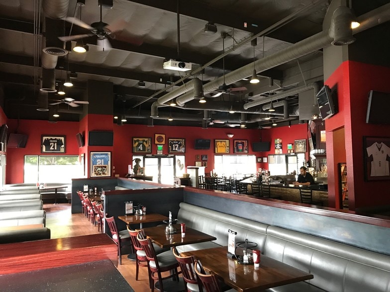 More Photos Of 2820 Historic Decatur Rd, San Diego Unknown For Lease