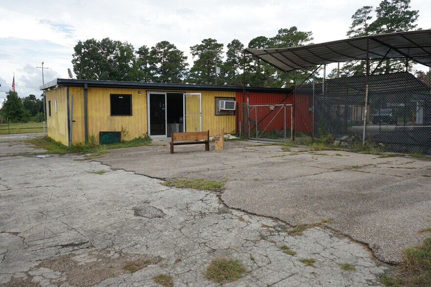 More Photos Of 20 Flys St, Shepherd Freestanding For Sale