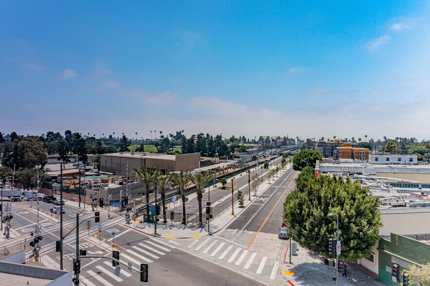 More Photos Of 6819 West Blvd, Inglewood Warehouse For Lease