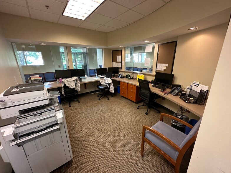 More Photos Of 3320 Old Jefferson Rd, Athens Office For Sale