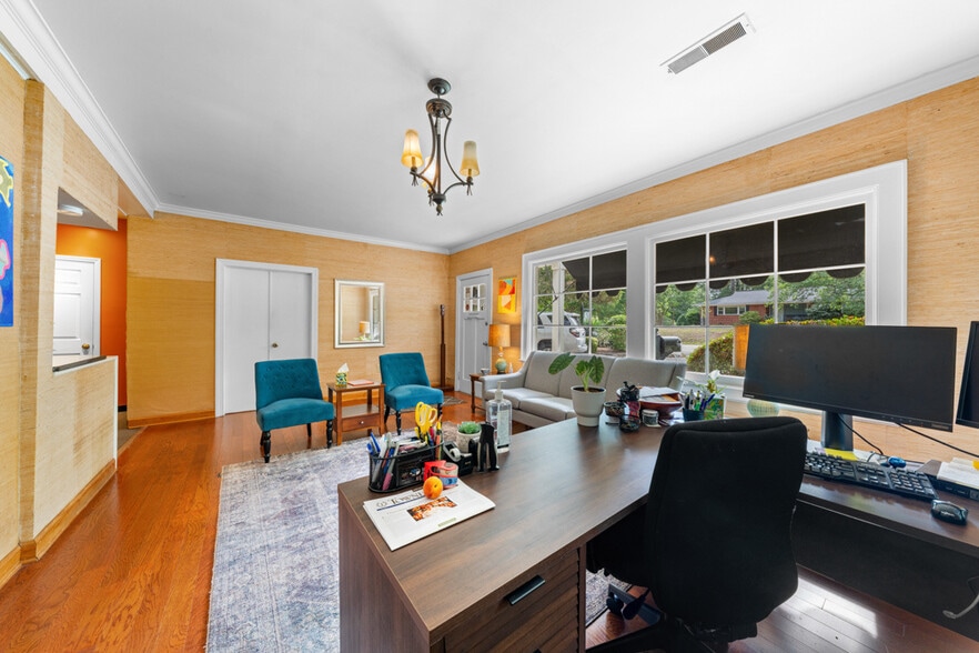 More Photos Of 3130 Hope Valley Rd, Durham Office For Sale