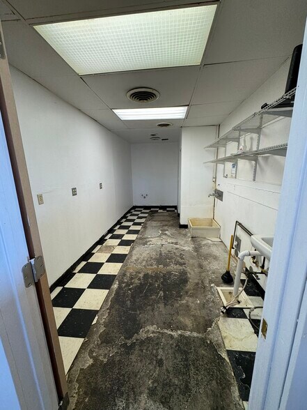 More Photos Of 302-310 N 16th St, Canon City Unknown For Lease