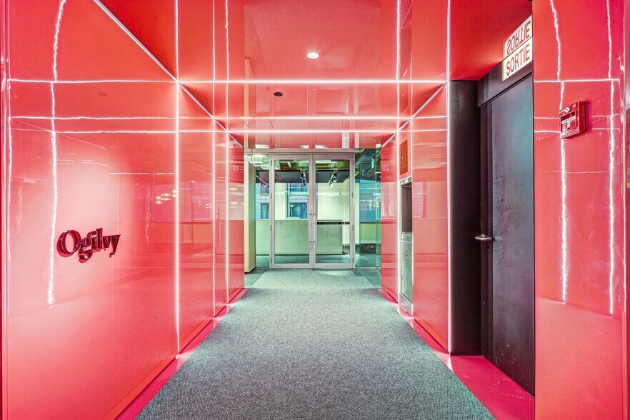 More Photos Of 215 Rue Saint-Jacques, Montréal Office For Lease