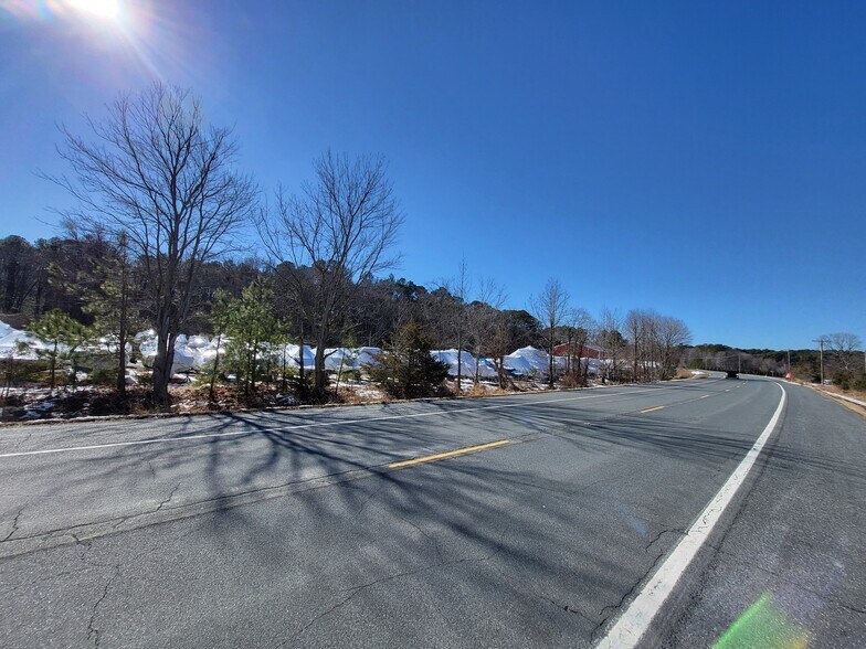 More Photos Of 9649 New Rd, Mcdaniel Marina For Sale