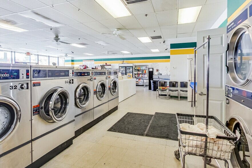 More Photos Of 1854 Terrell Mill Rd SE, Marietta Restaurant For Sale