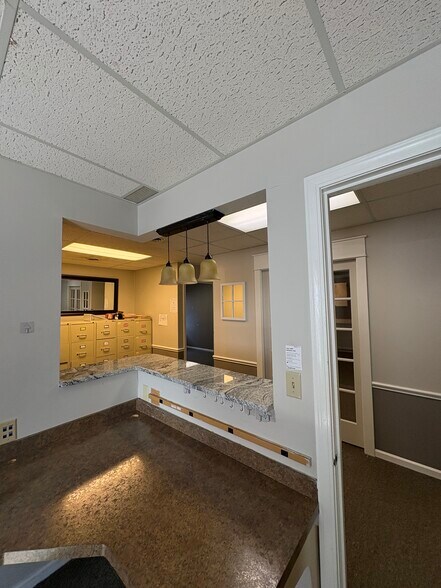 More Photos Of 4466 Darrow Rd, Stow Office For Sale