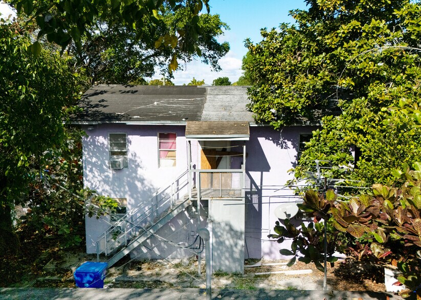 More Photos Of 2919 NW 8th Ave, Miami Apartments For Sale