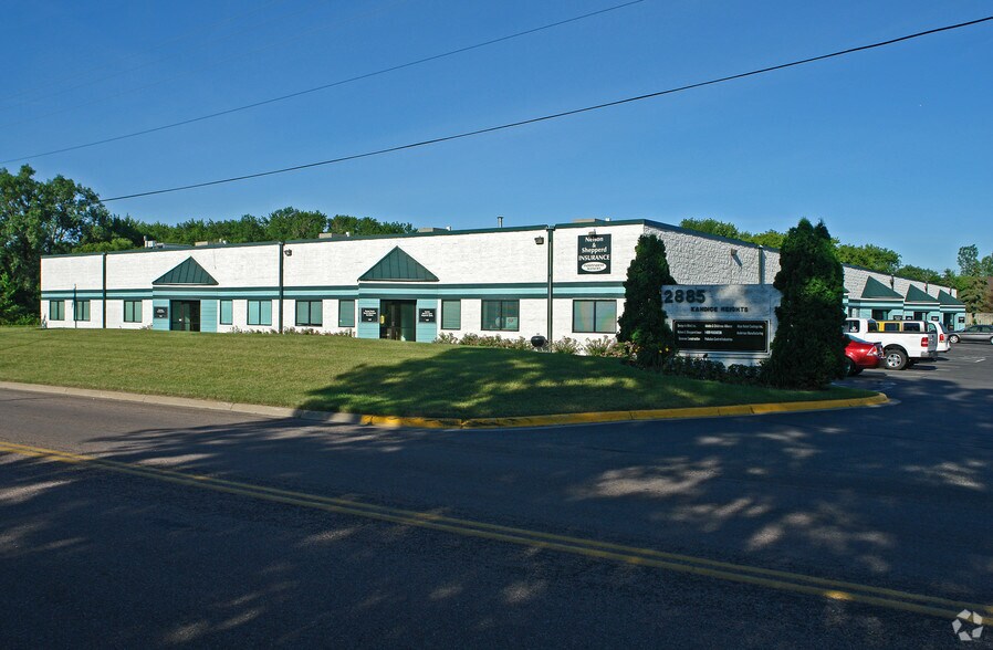 Primary Photo Of 2885 Country Dr, Little Canada Light Manufacturing For Lease