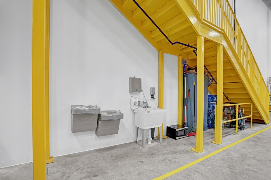 More Photos Of 4774 S Jenkins Rd, Fort Pierce Industrial For Sale