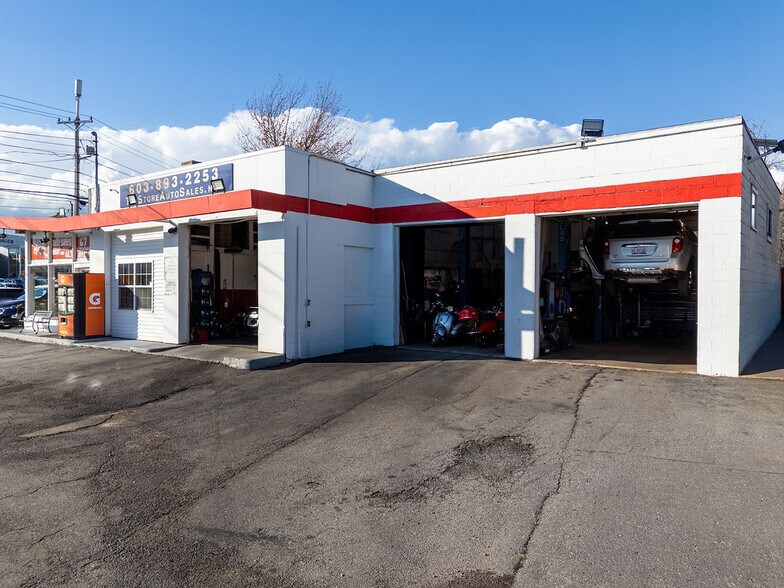 More Photos Of 67 S Broadway, Salem Auto Dealership For Sale
