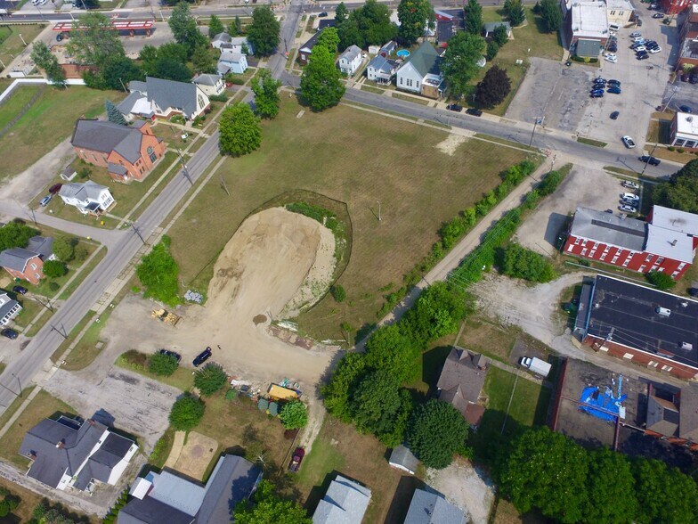 More Photos Of 135 S Eagle St, Geneva Winery Vineyard For Sale