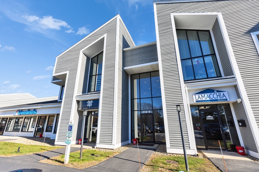 More Photos Of 254 N Broadway, Salem Storefront Retail Office For Sale