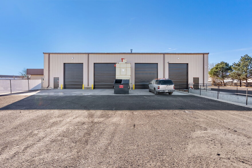More Photos Of 2150 Victor Pl, Colorado Springs Distribution For Lease