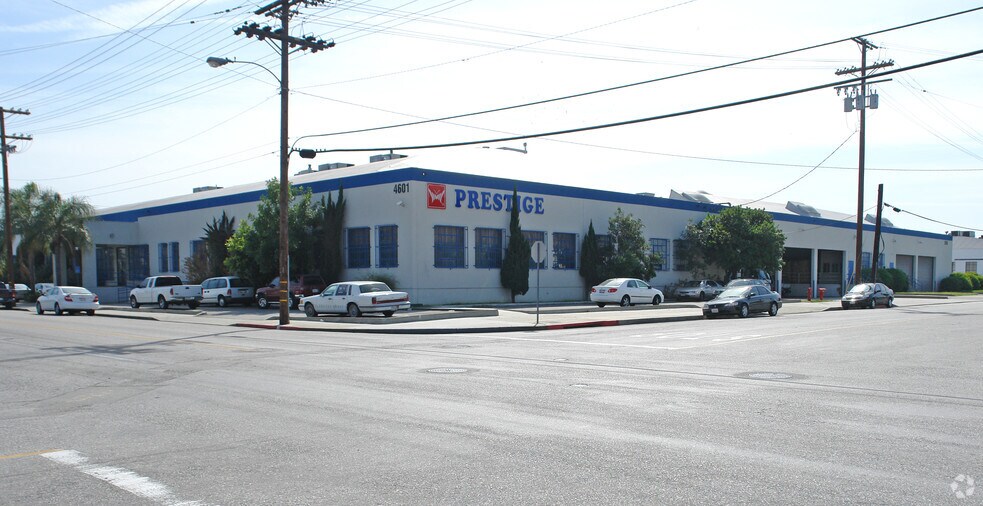 More Photos Of 4601 Boyle Ave, Vernon Warehouse For Lease