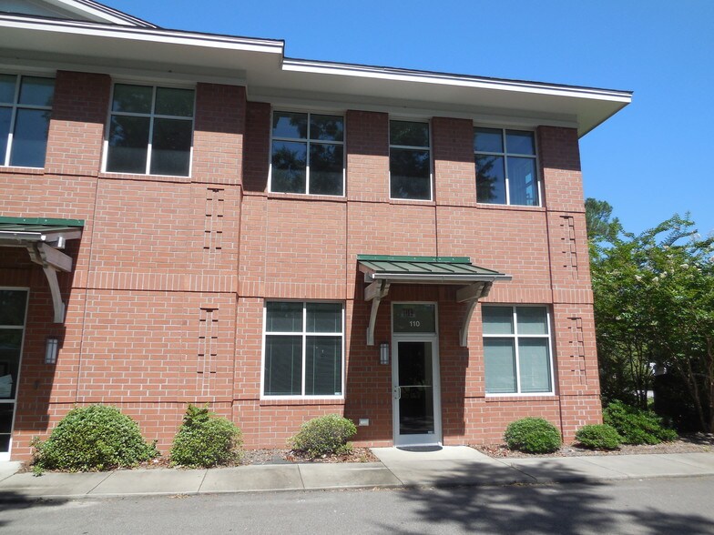 More Photos Of 3806 Peachtree Ave, Wilmington Medical For Lease